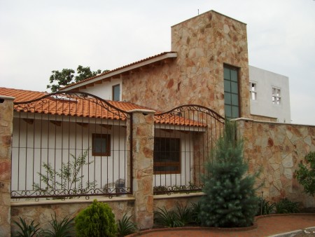 Obra en fraccionamiento -Pinar de la venta, Guadalajara